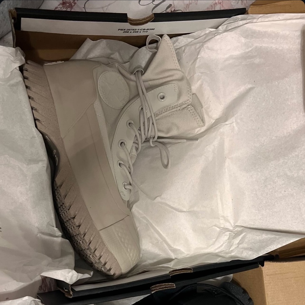 Brand new converse waterproof boots